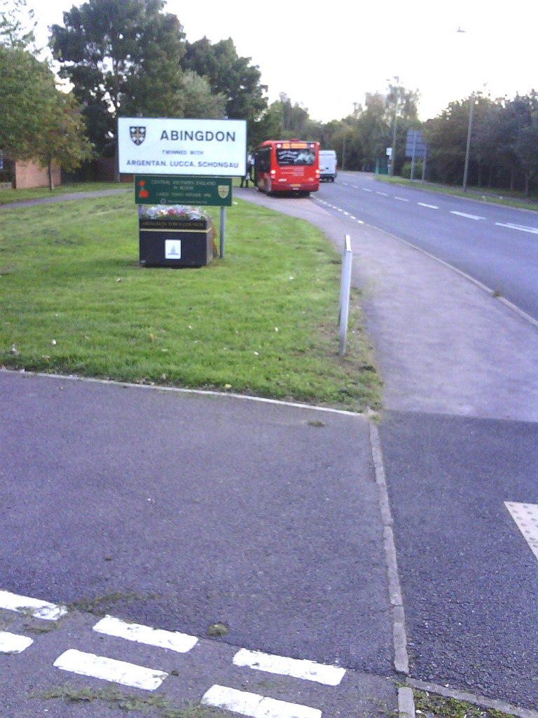 UK road closure — OXFORD ROAD, ABINGDON: Year-plus closure from October 2026